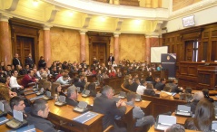 7 December 2012 High-school students from Presevo, Bujanovac and Medvedja receive scholarships